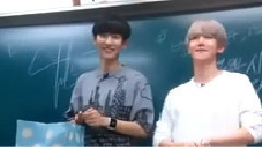 EXO,EXO-K - 灿烈&伯贤 18秒 视频拍摄