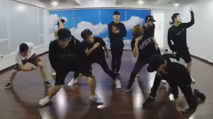 EXO-M,EXO-K,EXO - 蓝精灵