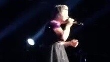 Kelly Clarkson - Kelly Clarkson - Habits 现场
