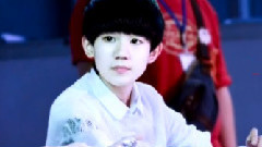 TFBOYS - 陪你到世界的终结