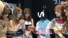 郑恩地(A Pink),A Pink,金南珠(Apink) - M Countdown 一位受赏后台采访Cut