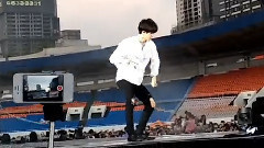 EXO,吴世勋(EXO) - Baby Don't Cry