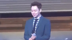 朴有天 - 练歌房处罚跳上下舞