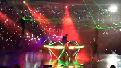 EXO - DJ灿烈 & Let Out The Beast & Run