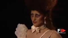Fashion Show - John Galliano Spring Summer 2004