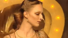 Fashion Show - John Galliano Spring Summer 2006