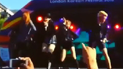 Krystal(f(x)),Amber(f(x)),宋茜,f(x),Luna(f(x)) - Hot Summer