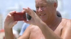 音乐短片 - Gigi Hadid - Miami - Seafolly