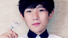 TFBOYS,王源 - 发型怎么隔天变这样