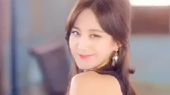 Yuri(少女时代),少女时代 - YURI Instagram 更新 Lion Heart Cut