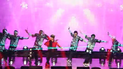 TFBOYS - 易烊千玺舞蹈SOLO Turn Up The Music