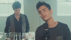 Kurt Schneider,Sam Tsui - Photograph (Cover)