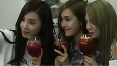 Jessica,Tiffany(少女时代),韩国综艺,孝渊(少女时代),少女时代 - OnStyle Jessica & Tiffany & HyoYeon Cut