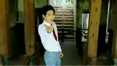 EXO - LOVE ME RIGHT