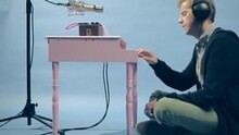 Andrew McMahon in the Wilderness - Cecilia And The Satellite