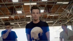 One Direction - Drag Me Down