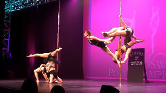 舞蹈视频 - Pole dancing On out 26, 2014 square theatre On Saturday