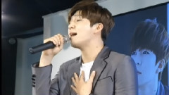 申秀铉(U-KISS),U-KISS - 君だけを