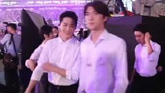 EXO-M,EXO-K,EXO - 发光的大韩民国 Cut
