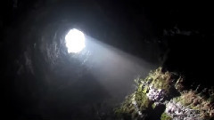 音乐短片 - Becoming A Legend