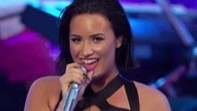 Demi Lovato - Give Your Heart A Break 2015VMA现场版