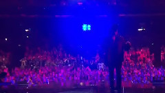 The Weeknd - Can't Feel My Face (8/31/15)现场版