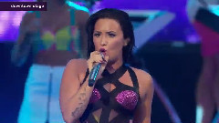 Demi Lovato - Give Your Heart A Break (8/31/15)现场版