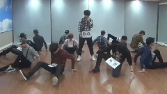 EXO - EXO练习室之我在东北玩泥巴