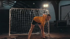 Si