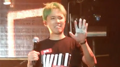 李洪基(FTISLAND),FTISLAND - 李洪基打鼓 & 初吻
