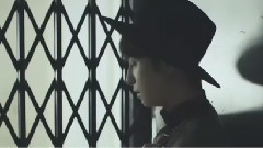 AAA - 上榜单曲 愛してるのに,愛せない