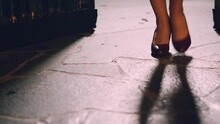 Avicii - Addicted To You
