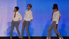 吴世勋(EXO),EXO-K,EXO - Love Me Right & Growl