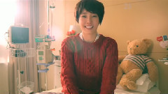 吴彦祖 - 电影<滚蛋吧!肿瘤君> 精彩片段 片段之熊顿追思会