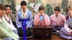 TEEN TOP - V APP Teen Top 中秋掰手腕大赛