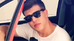 HOY SE BEBE