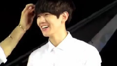 EXO - 天使的笑容与性感的化身