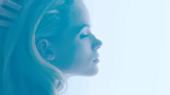 音乐短片 - Estee Lauder new Ambassador Gabriella Wilde