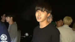 J-HOPE(防弹少年团),防弹少年团 - Show Champion Backstage