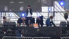 田柾国(防弹少年团),V(防弹少年团),防弹少年团 - 彩排I NEED U