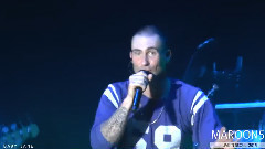 Maroon 5 - Moves Like Jagger