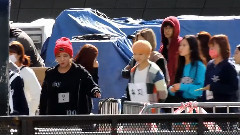 Seventeen - 东大门音乐银行 万岁 等待 彩排