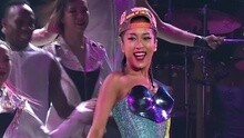 吉克隽逸 - I feel good + Sexy music