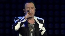 杨坤 - 路灯下的小姑娘（串）2014今夜20岁北京演唱会 现场版