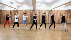 GOT7,崔荣宰(GOT7),金有谦(GOT7),Junior(GOT7),王嘉尔(GOT7) - Laugh Laugh Laugh 练习室版(Front Ver.)