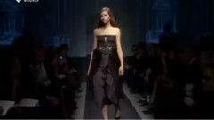 Fashion Show - Freja Beha Erichsen First Face Fall Winter 2006-2007