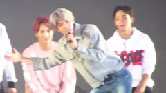 EXO,吴世勋(EXO) - TALK