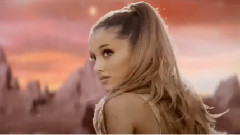 音乐短片 - Ariana