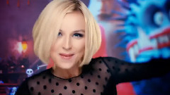 Полина Гагарина - МОНСТРЫ НА КАНИКУЛАХ 2