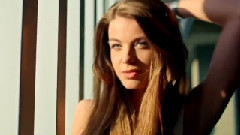 音乐短片 - Laura B